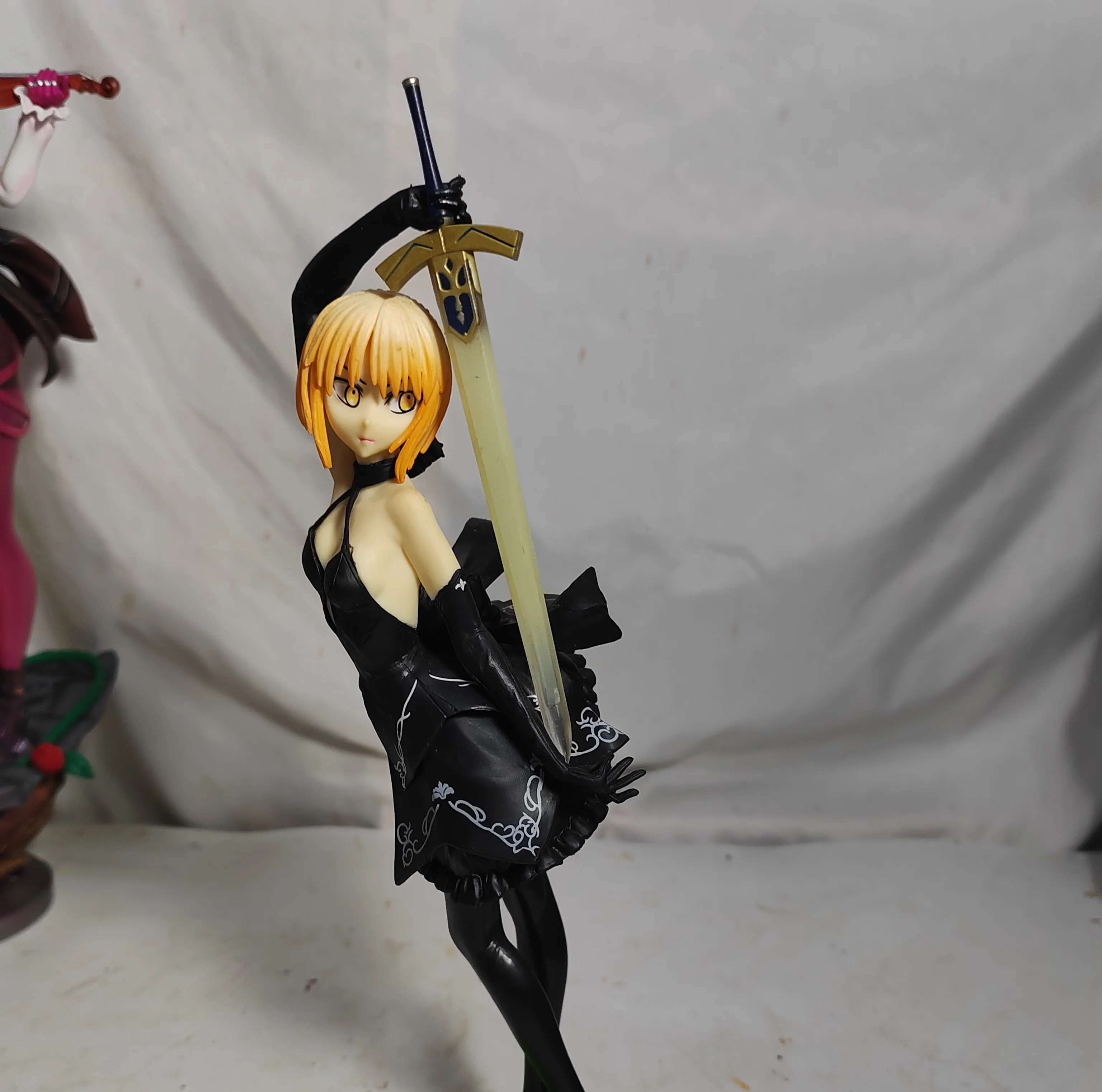 Аниме-фигурка Сэйбер Fate/Gran – обзор и цена Resin Art Online Order